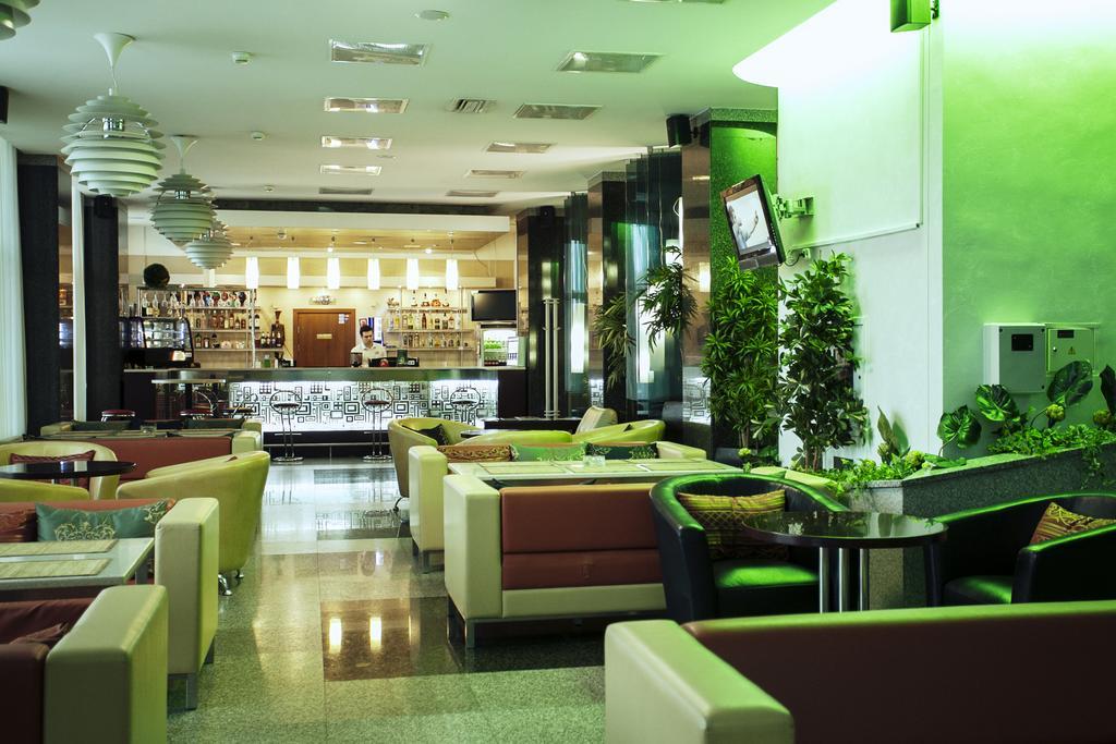 Victoria Hotel & Business Centre Minsk Exterior foto